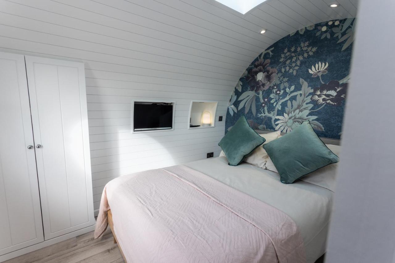 The Lodge @Quarrywood Tenby Esterno foto