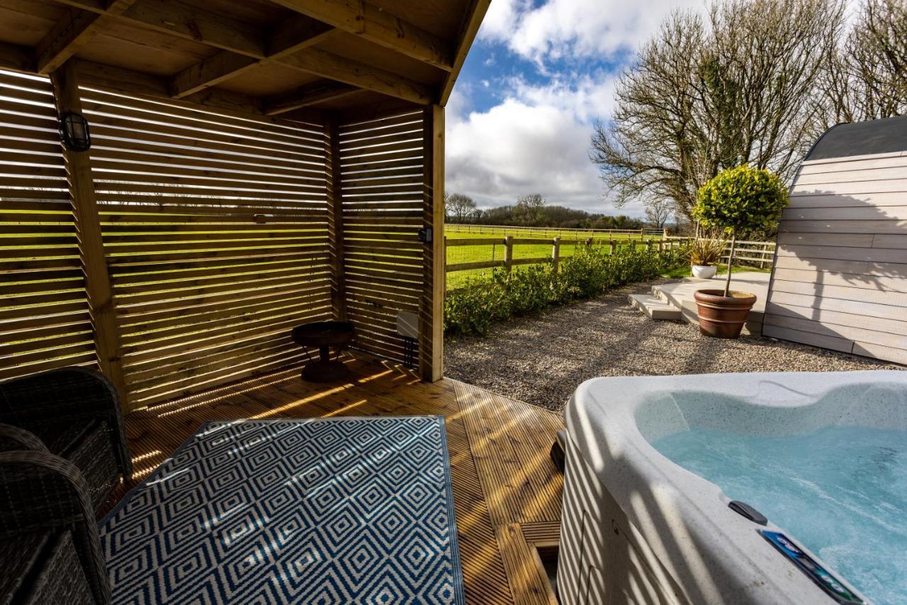 The Lodge @Quarrywood Tenby Esterno foto
